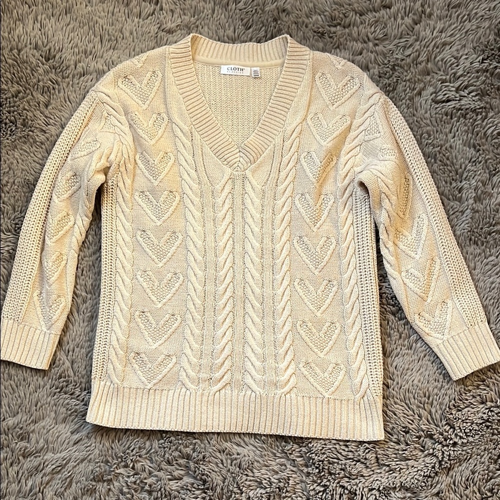 Heart V-Neck Cable Knit Sweater